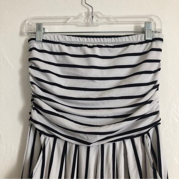 J For Justify Strapless Pockets Black and White Striped Wide Leg Romper Jumpsuit - Picture 4 of 10